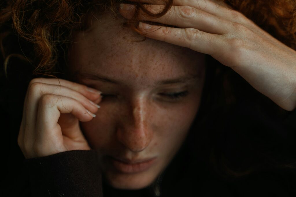 頑張れないのは才能のせいじゃない｜意志力に頼らず行動が続く“脳の仕組み”と改善ステップ