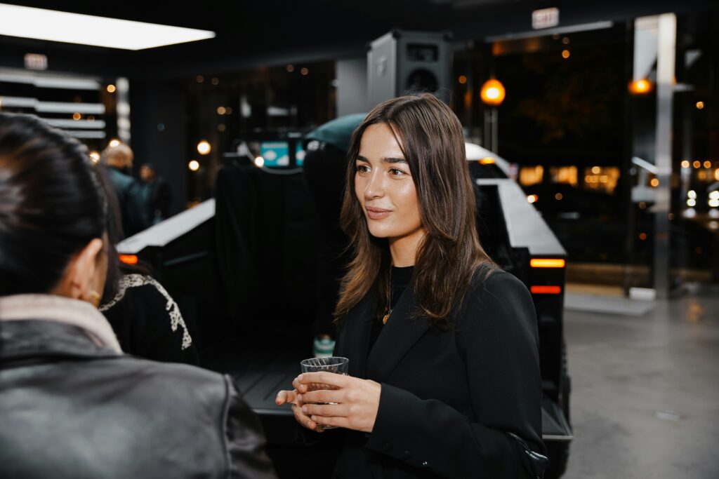 職場の人間関係に悩む人へ|上司・同僚・部下とのストレス別対処法まとめ