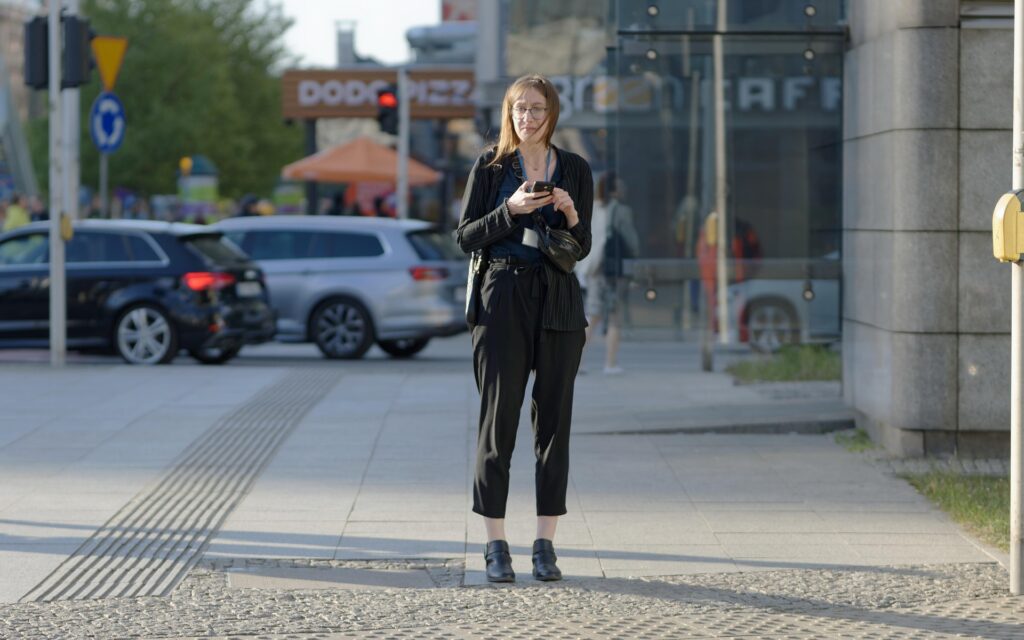 孤独感が強い人の特徴7選｜コーチングで根本から変わる思考パターンとは