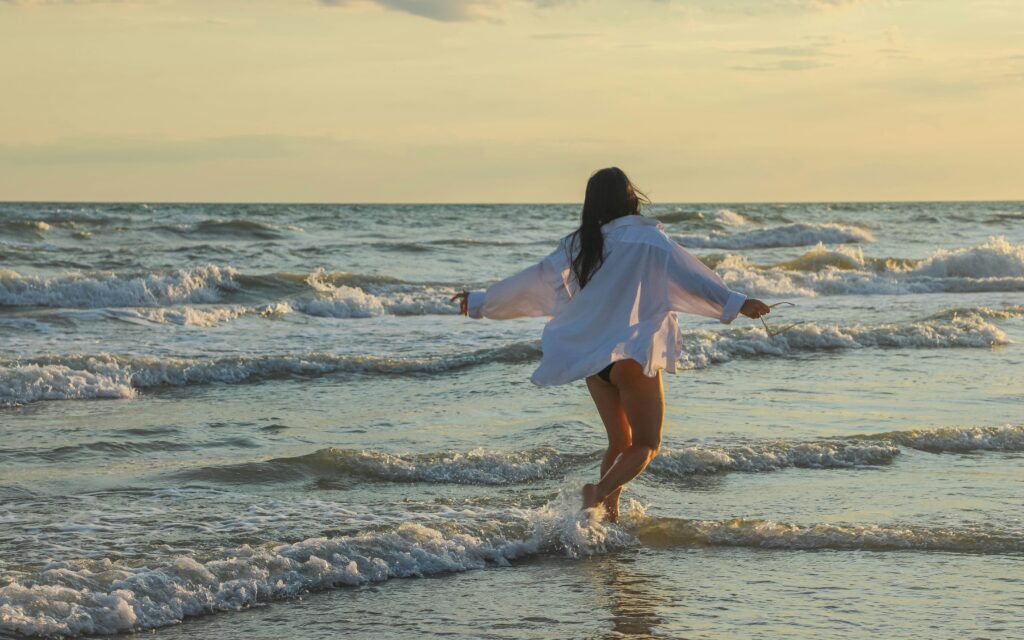 自己嫌悪と向き合うコーチング|キャリア・恋愛・人間関係に共通する原因とは