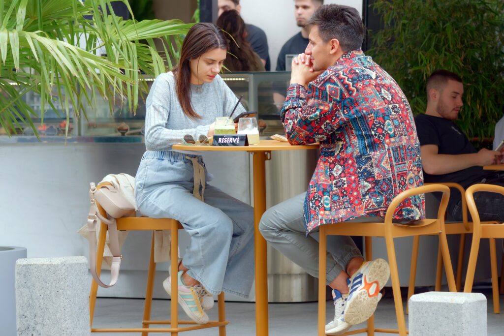 なぜ夫婦の価値観はズレるのか？埋め方の秘訣は「対話術」にあり！衝突を恐れず、本音で笑い合えるパートナーシップの作り方