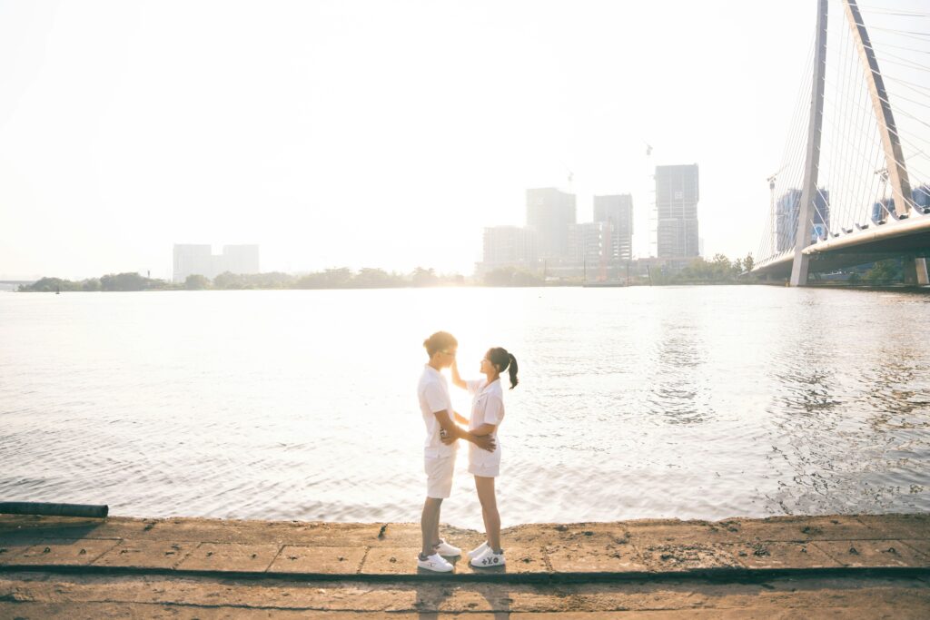 仲の良い「男友達」を「彼氏」に変えるたった一つの言葉